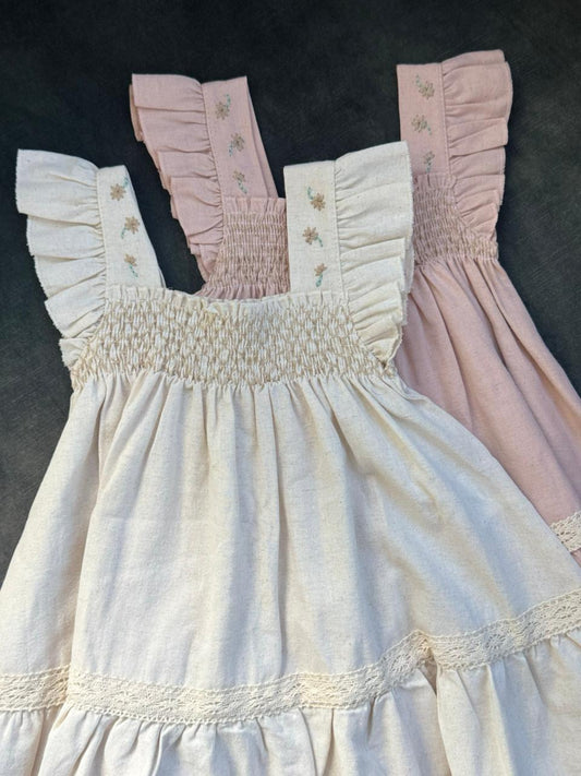 Linen dresses available in 2 colors