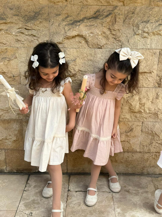 Linen dresses available in 2 colors