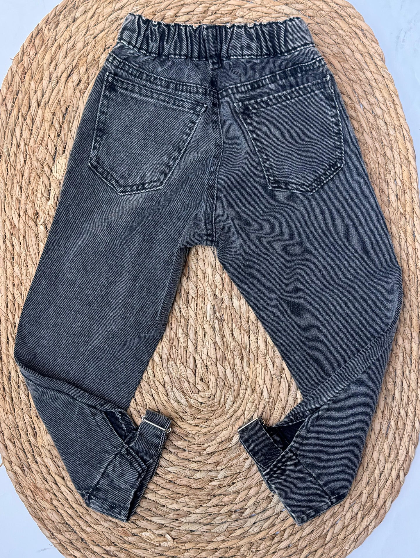 Black Jeans