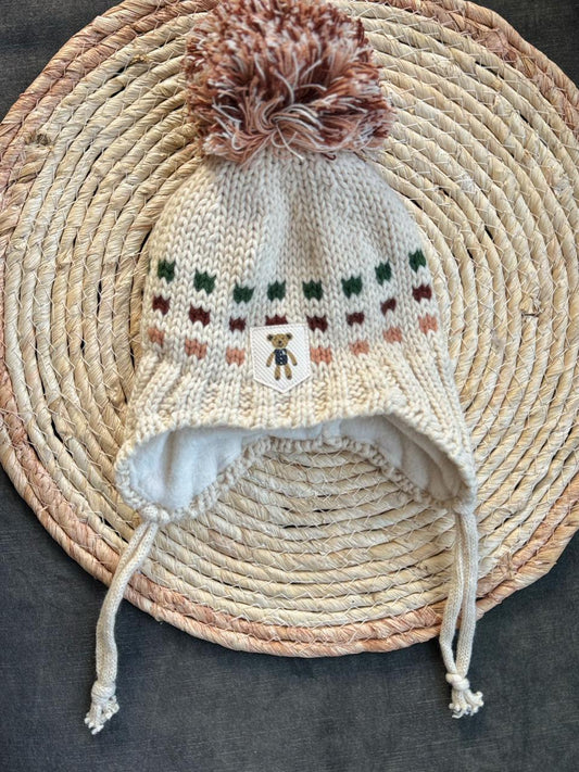 bonnet / hat available in 4 colors