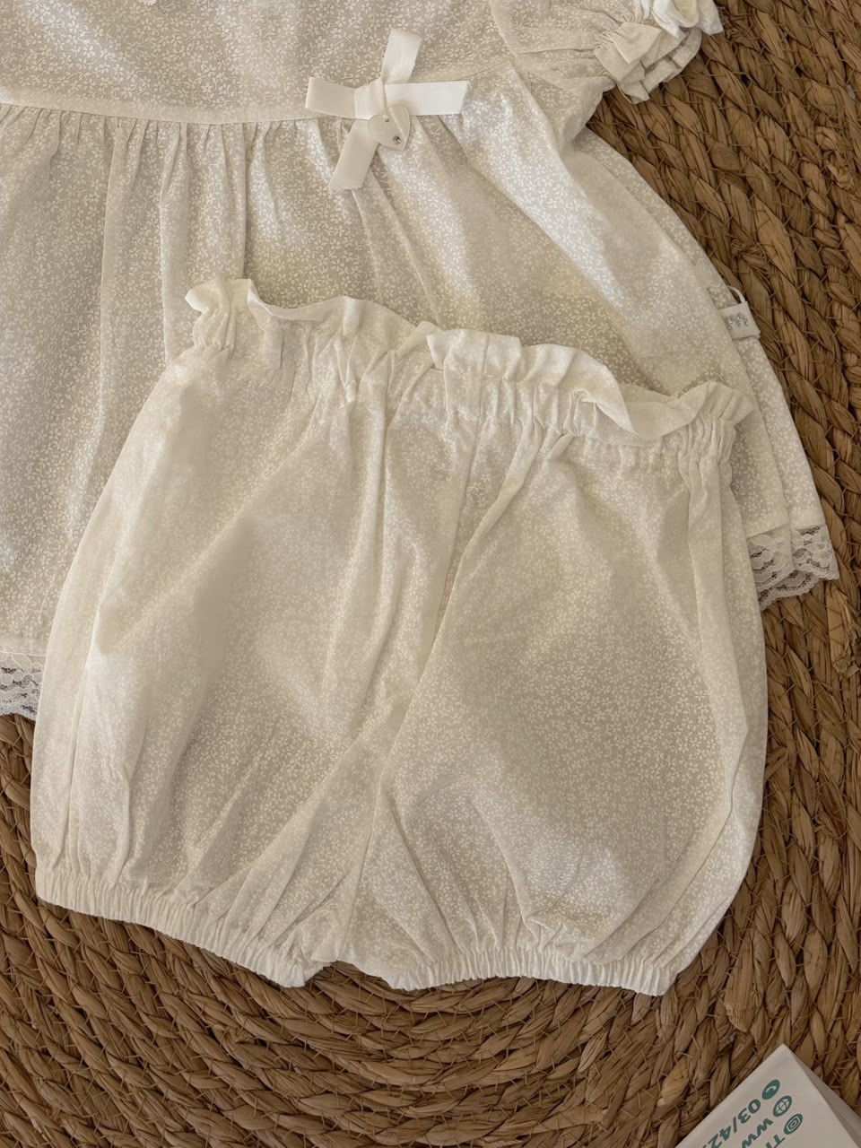 High Quality Set Available in 2 colors